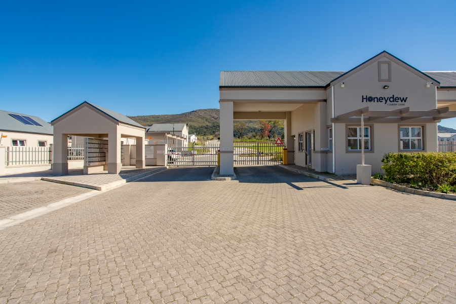 3 Bedroom Property for Sale in Honeydew Country Estate Western Cape